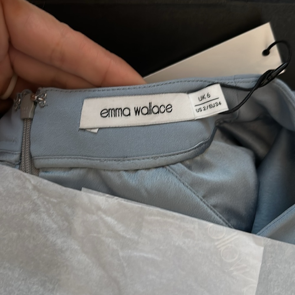 NWT Wolf & Badger Emm Wallace Nadia Gown sizes 2 and 6 - Picture 9 of 9